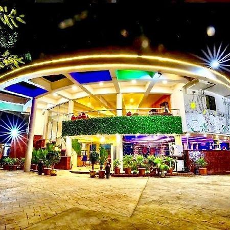 The Center Court Resort & Spa Varca Extérieur photo