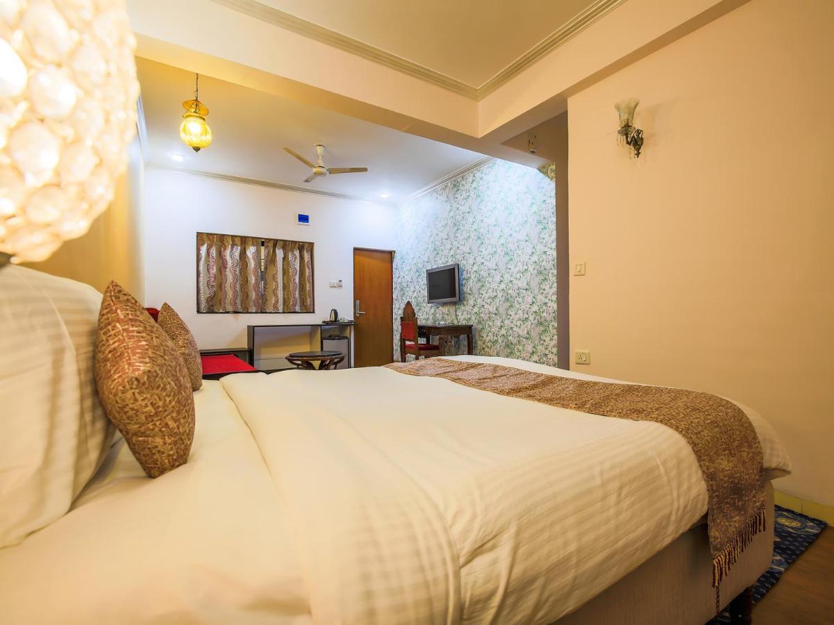The Center Court Resort & Spa Varca Extérieur photo