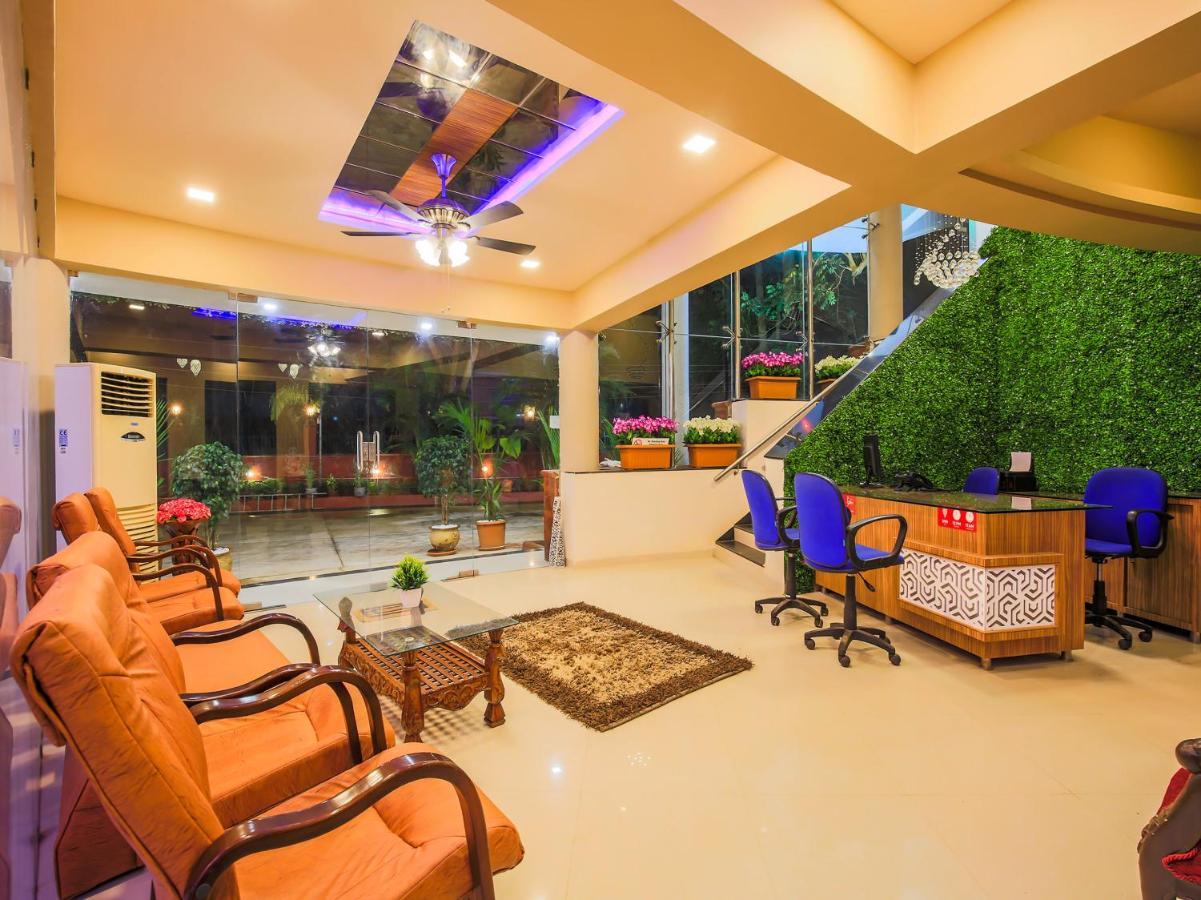 The Center Court Resort & Spa Varca Extérieur photo