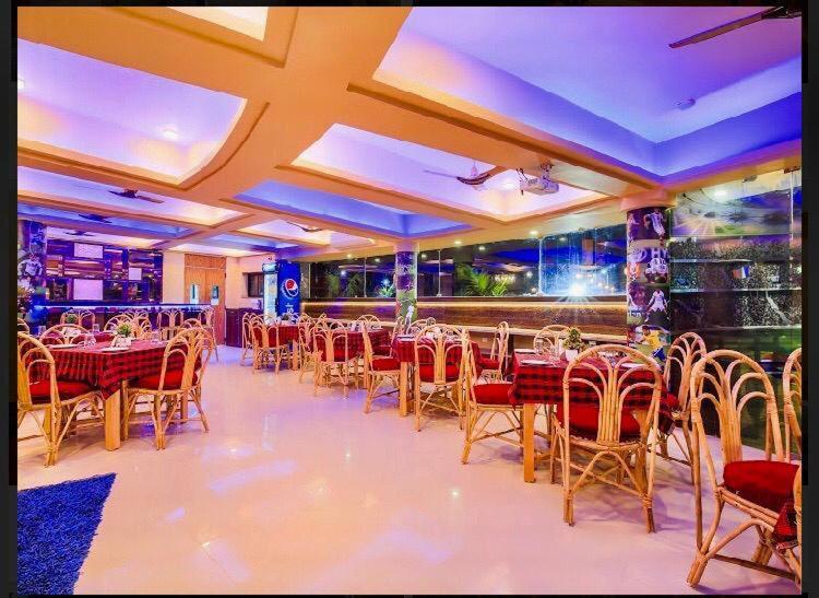 The Center Court Resort & Spa Varca Extérieur photo