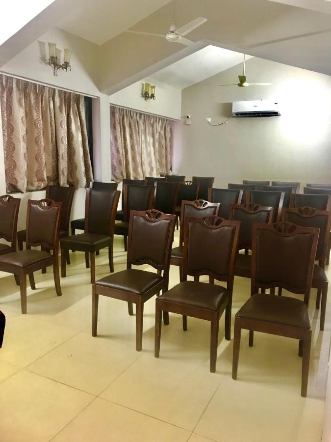 The Center Court Resort & Spa Varca Extérieur photo