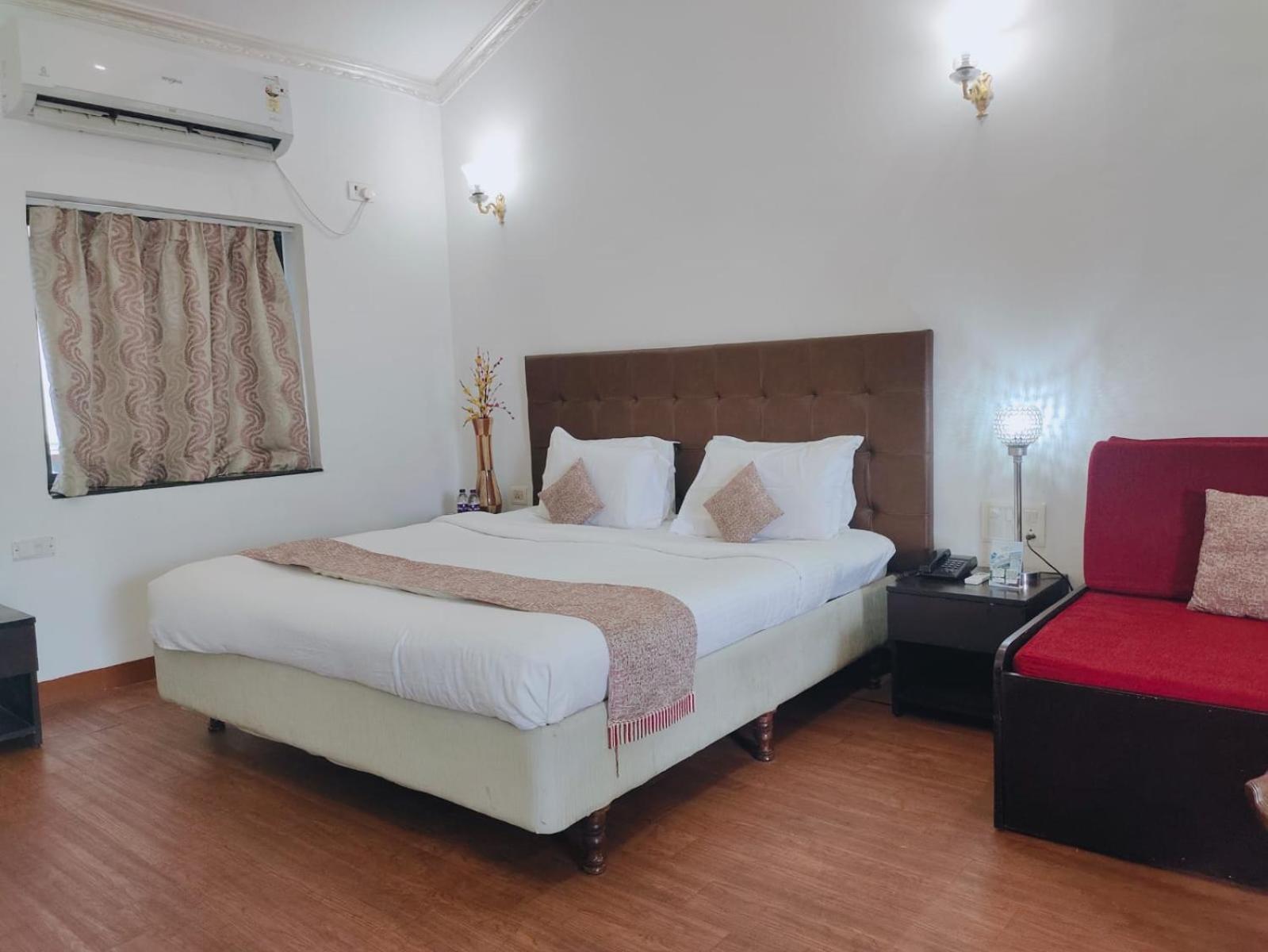 The Center Court Resort & Spa Varca Extérieur photo